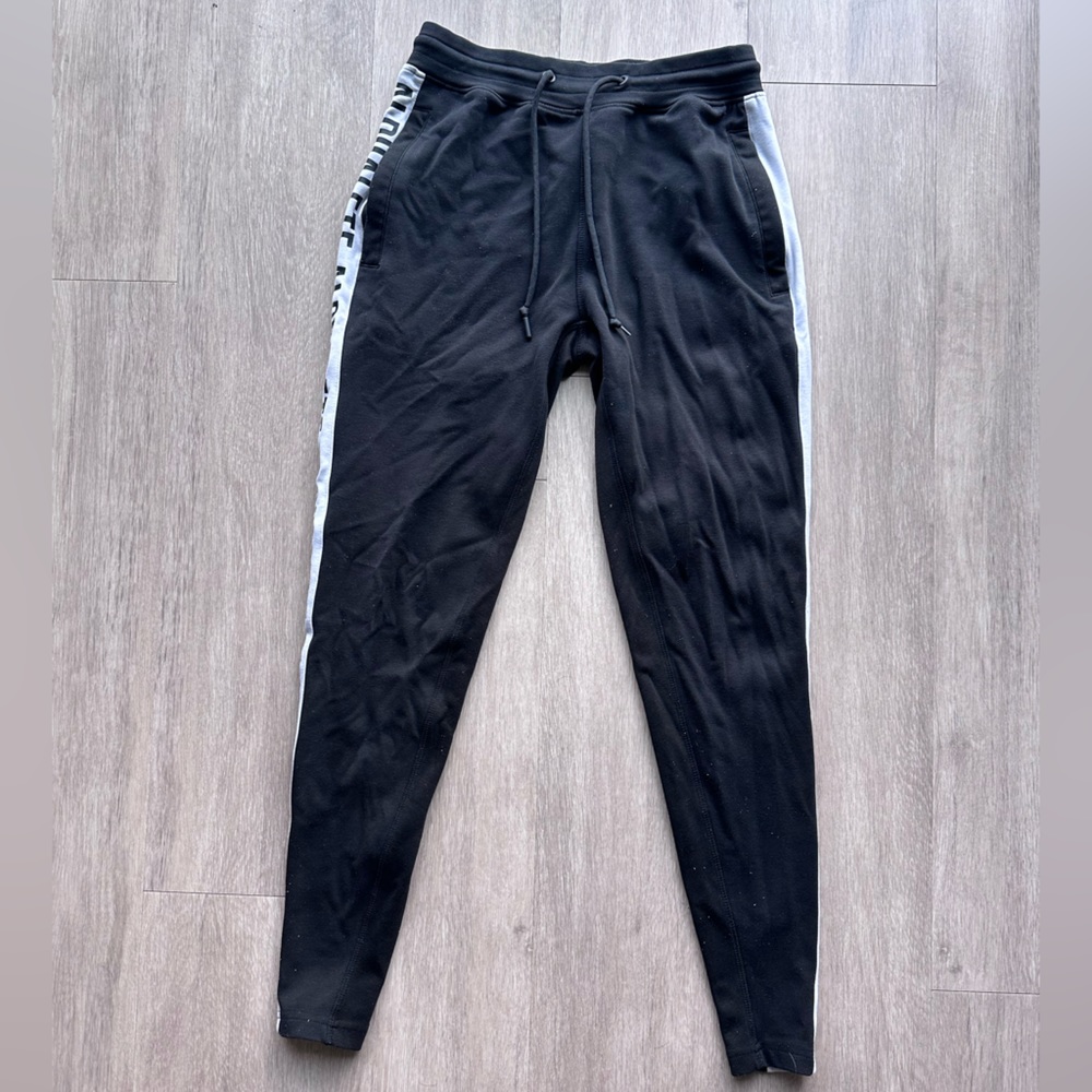 Alphalete Joggers